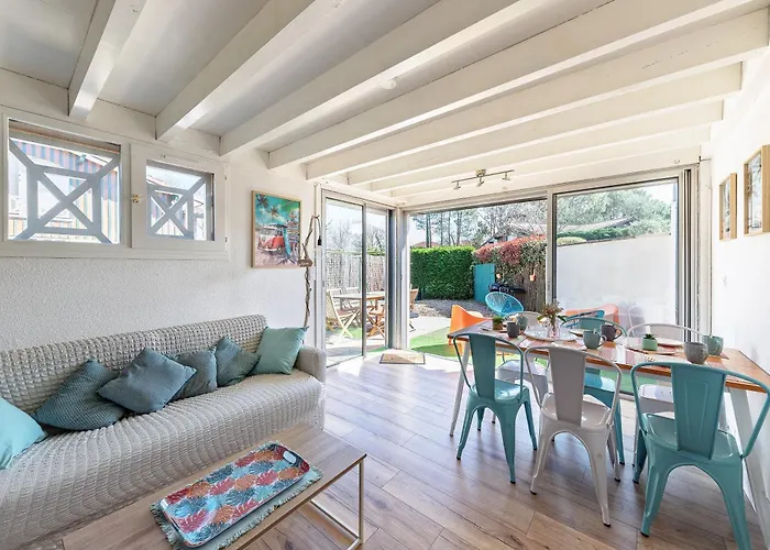 別荘 13 - En Duplex Jardin Prive A 400m Du